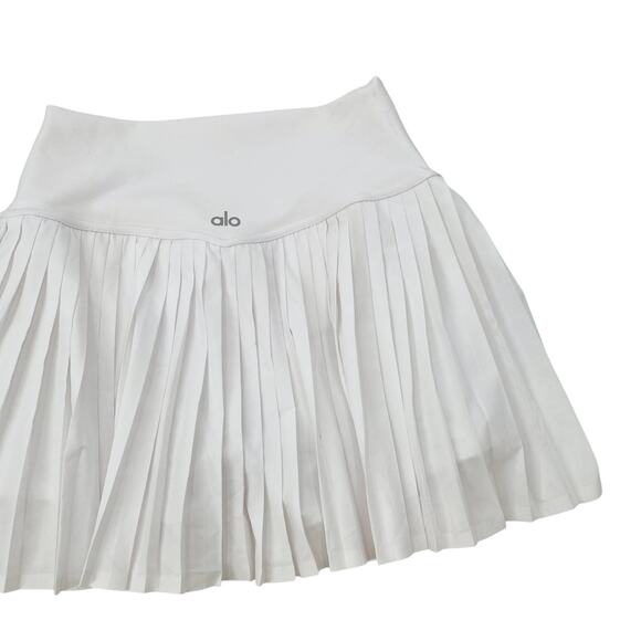 alo yoga white Grand Slam pleated tennis skirt - Picture 2 of 5